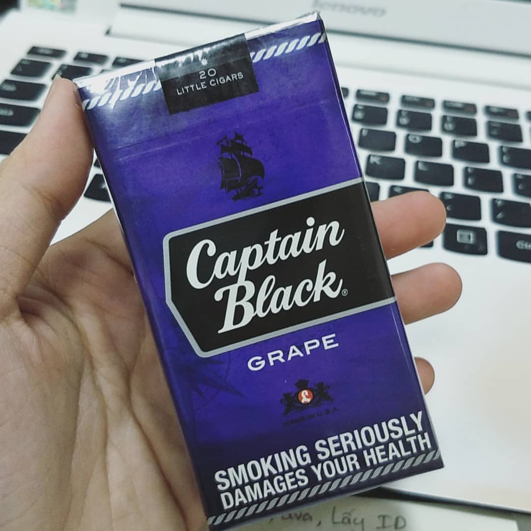 Captain black. Сигареты Captain Black grape. Сигариллы Капитан Блэк виноград. Сигареты Капитан Блэк виноград. Сигариллы Капитан Блэк Грэйп.