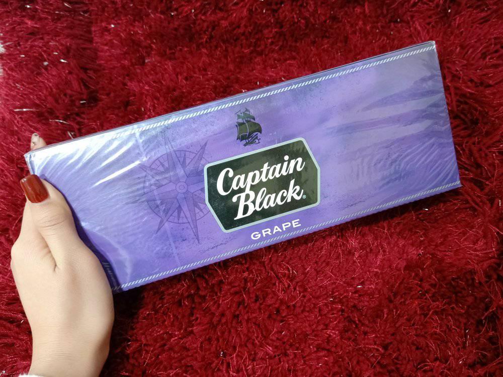 captain_black_grape_gia_bao_nhieu