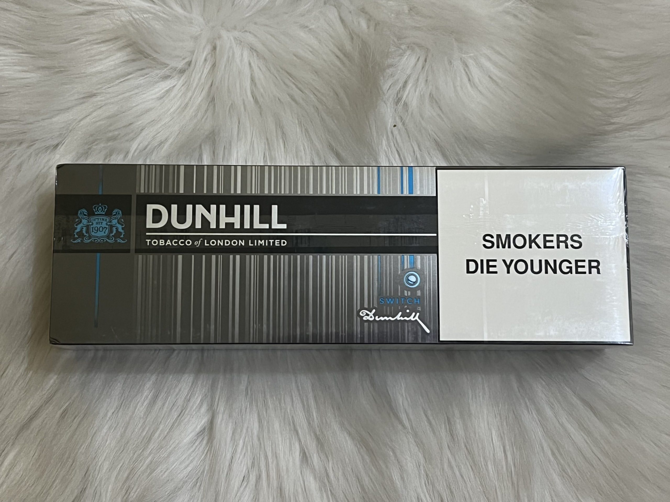 Thuốc Lá Dunhill Switch Xám Viên Bấm The Bạc Hà